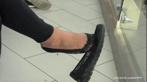 CANDID SHOEPLAY BALLET FLATS 194