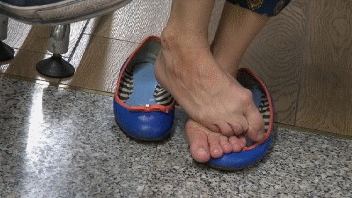 CANDID SHOEPLAY BALLET FLATS 182