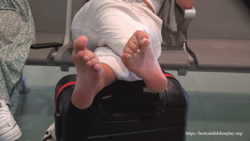 CANDID FEETPLAY SOLES BAREFOOT 32