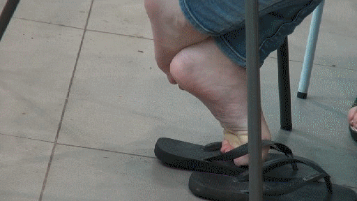 CANDID SHOEPLAY FLIP FLOPS 16