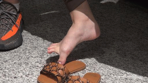CANDID SHOEPLAY FLAT SHOES AND BIRKENSTOCK 6